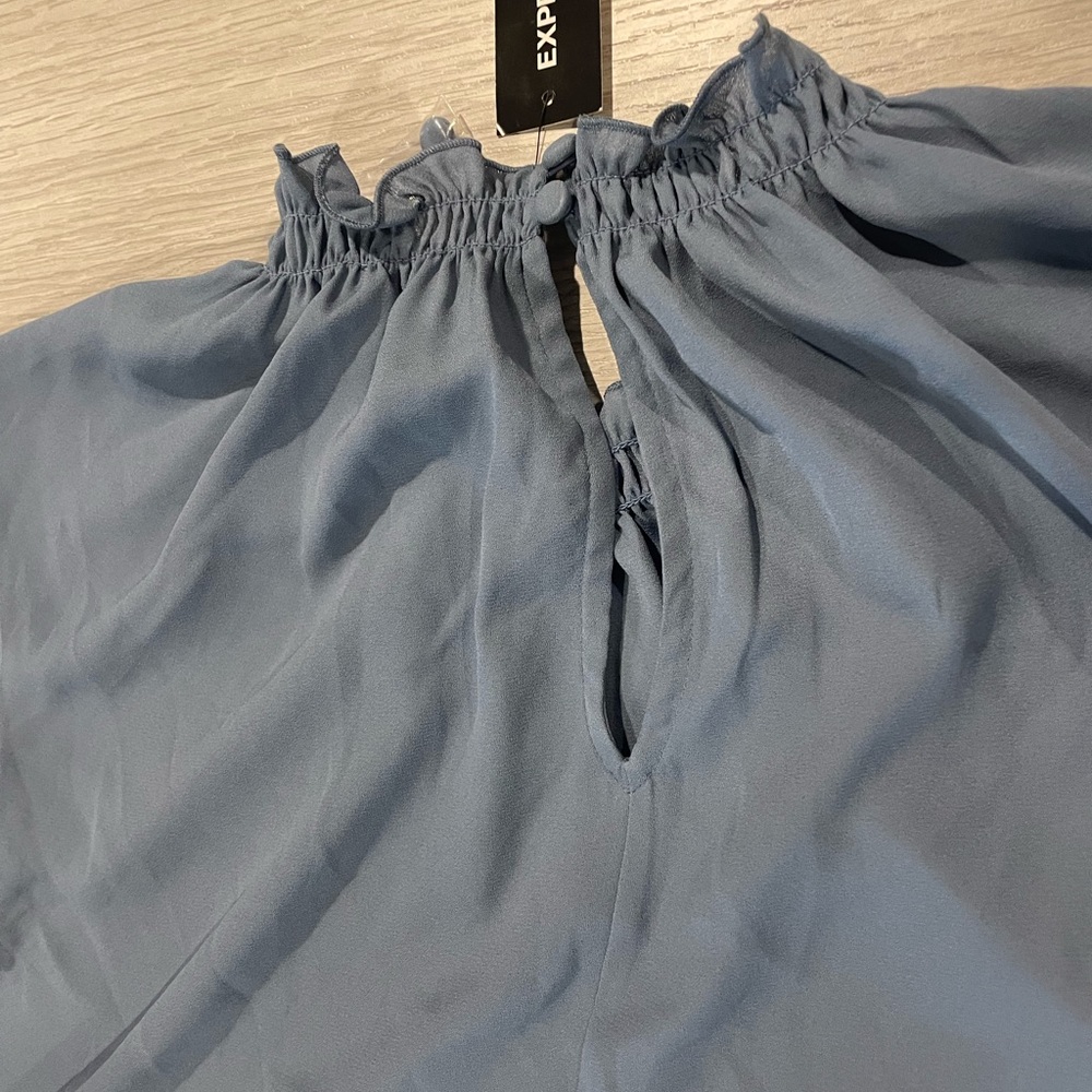 Blue top great for work!